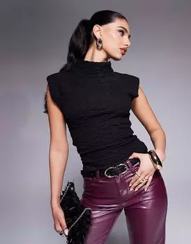 Текстурированный топ-майка ASOS DESIGN с высоким воротом и подплечниками черного цвета