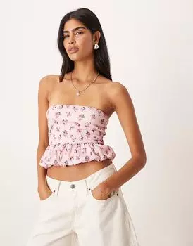Текстурированный укороченный топ-бандо ASOS DESIGN с подолом-пузырьком и розовым мелким цветочным принтом