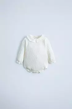 Текстурное боди с отделкой воланами ZARA, экрю