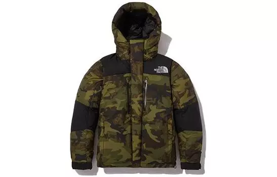 THE NORTH FACE Мужской пуховик, цвет Camouflage