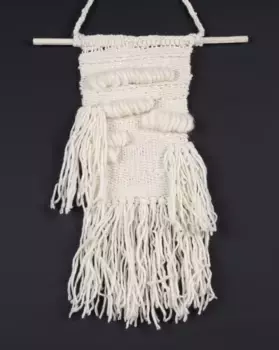 THEKO предмет декора для стен "Wallart KnotLove", гобелен, декор для стен, чистая шерсть, ручная работа 37х70 см, цвет creme