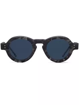 Thom Browne солнцезащитные очки в круглой оправе черепаховой расцветки, серый