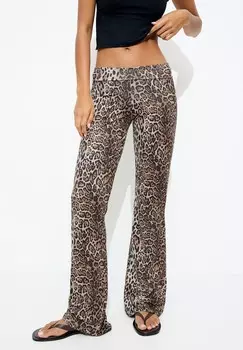 Тканевые брюки FLARED PULL&BEAR, коричневый