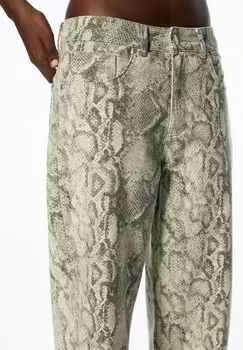 Тканевые брюки PULL&BEAR, зеленый