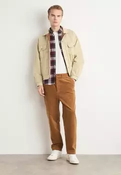 Тканевые брюки RELAXED Barbour, цвет Dark Honey