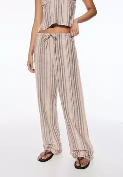 Тканевые брюки RUSTIC STRIPED WITH ELASTICATED WAISTBAND PULL&BEAR, светло-розовый