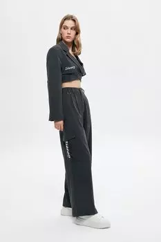 Тканевые брюки с карманами-карго антрацитового цвета QUZU