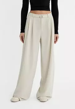Тканевые брюки Stradivarius, бежевый