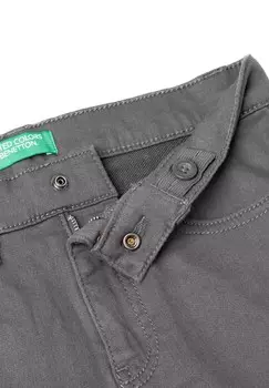 Тканевые брюки STRETCH GABARDINE CARROT United Colors of Benetton, серый