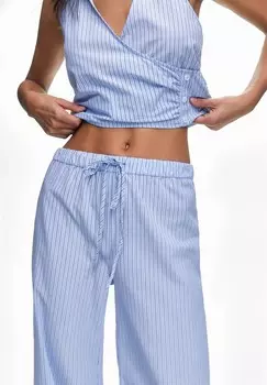 Тканевые брюки STYLE PULL&BEAR, синий