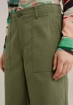 Тканевые брюки WE Fashion, темно-зелено-пятнистый