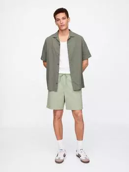 Тканевые шорты GAP, светло-зеленый