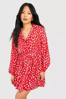Тканое платье с запахом и оборками Petite Smudge Print boohoo, красный