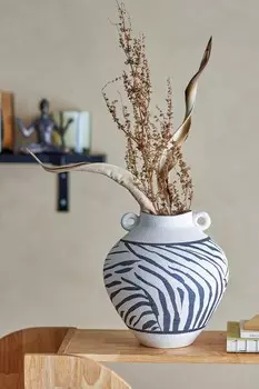 Того ваза Bloomingville, черный