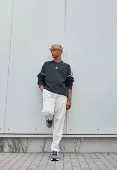 Толстовка adidas Originals, черный