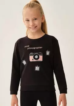 Толстовка CREW NECK LONG SLEEVE SLOGAN DAGI, цвет black