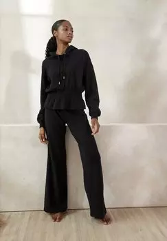 Толстовка LASCANA, черный