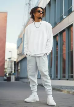 Толстовка LONGSLEEVE Reichstadt, белый