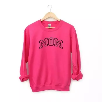 Толстовка Mom Varsity с вышивкой Simply Sage Market, цвет Raspberry