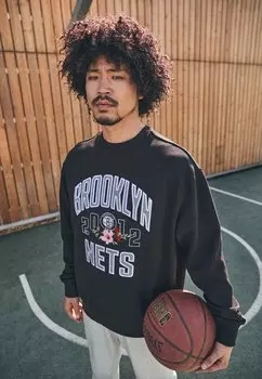 Толстовка NBA BROOKLYN NETS FLORAL OVERSIZED CREW - Club wear New Era, черный