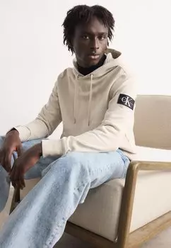 Толстовка с капюшоном BADGE HOODIE Calvin Klein Jeans, серо-коричневый