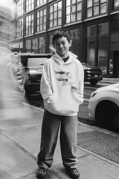 Толстовка с капюшоном с принтом «граффити» ZARA, экрю