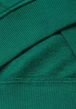 Толстовка с капюшоном WITH POUCH POCKET CUFFS AND HEM AND LOGO PRINT AT FRONT United Colors of Benetton, зеленый