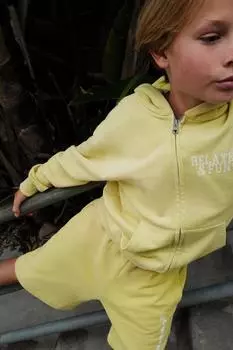 Толстовка с молнией на четверть и лозунгом ZARA, желтый
