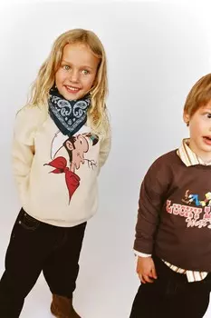 Толстовка с надписью «luky luke» ZARA, желтый