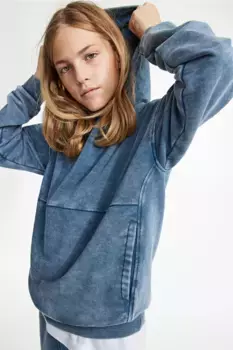 Толстовка с стираным эффектом и капюшоном H&M, синий