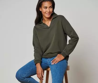 Толстовка с воротником-поло Tchibo, темно-оливково-зеленый