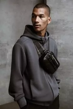 Толстовка стандартного кроя на молнии с аквалангом H&M, серый
