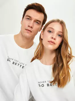 Толстовка унисекс оверсайз с круглым вырезом и длинным рукавом с принтом LCWAIKIKI Classic