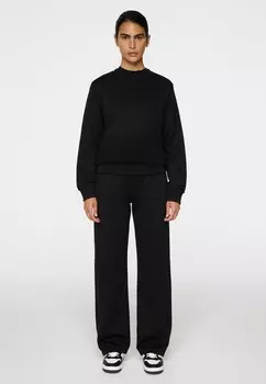 Толстовка W ALPHA CREW NECK J.LINDEBERG Sports, черный