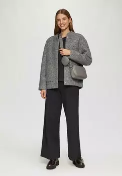 Толстовка WEICHES MIT GEBRUSHTER OBERFLCHE s.Oliver, черный