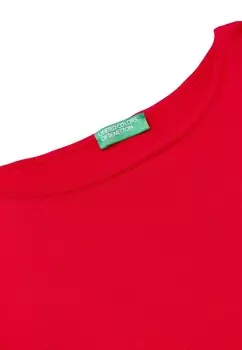 Толстовка WITH TUBULAR EDGE BOAT NECK United Colors of Benetton, красный