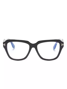 TOM FORD Eyewear очки в оправе 'кошачий глаз', черный