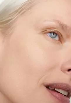 Тональная основа Even Finish Foundation+Primer Collistar, №1 слоновой кости