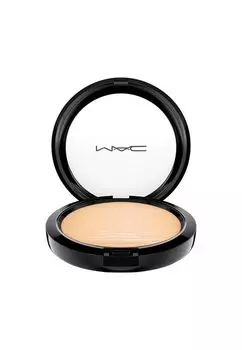 Тональное средство EXTRA DIMENSION SKINFINISH MAC, цвет Whisper Of Gilt