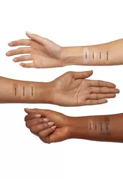 Тональное средство TINTED BLUR FOUNDATION STICK NUDESTIX, бежевый