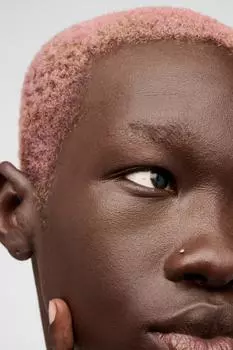 Тональный крем ZARA, цвет cool - 962