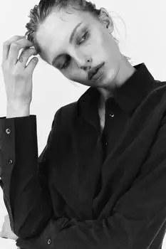 Тонкая рубашка из 100% шелка ZARA, черный