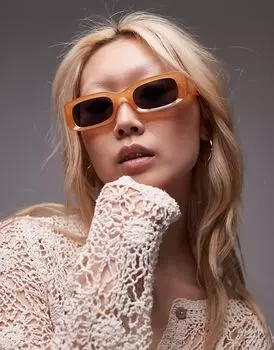 Тонкие прямоугольные солнцезащитные очки Topshop Barcelona карамельного цвета