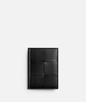 Тонкий футляр для карточек с клапаном на кассете Bottega Veneta, черный