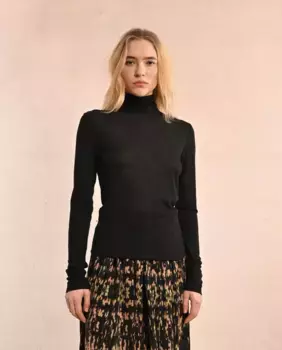 Тонкий и облегающий женский свитер с высоким воротником Molly Bracken, черный