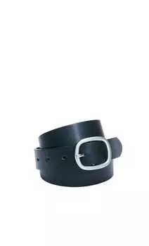 Тонкий ремень с прямоугольной пряжкой Stradivarius