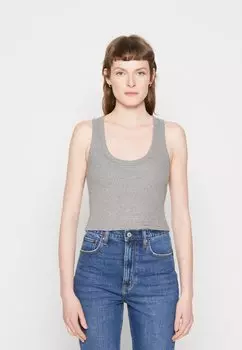 Топ Abercrombie & Fitch