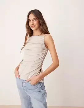 Топ Abercrombie & Fitch бежевого цвета с рюшами и высоким квадратным вырезом