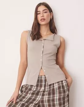 Топ Abercrombie & Fitch с длинным вырезом-лодочкой и пуговицами спереди в рубчик серого цвета