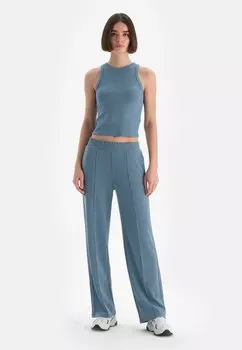 Топ Active DAGI, светло-голубой